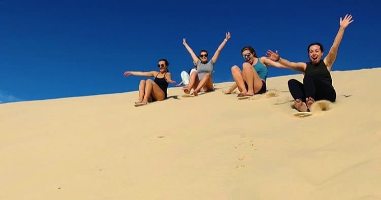 史蒂芬港 Stockton 沙丘冲沙与坐立双姿滑沙体验｜Sand Dune Safaris（英文团） - 图片 5